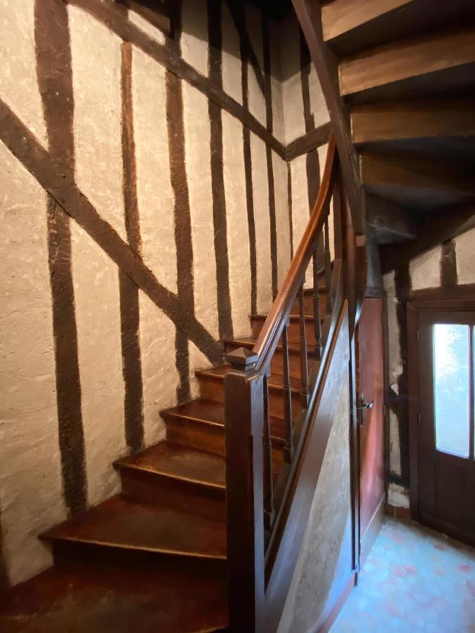 Typical Apartment In The Heart Of The City With Wifi Tours Exterior foto